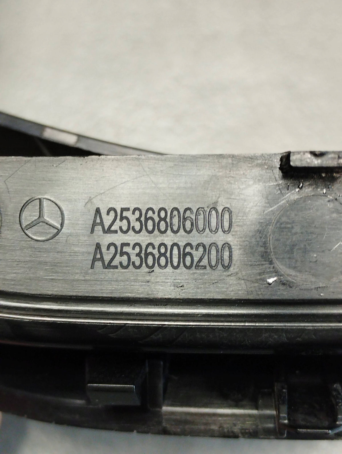 Mercedes-Benz GLC X253 STEERING COLUMN HOUSING A2536806000