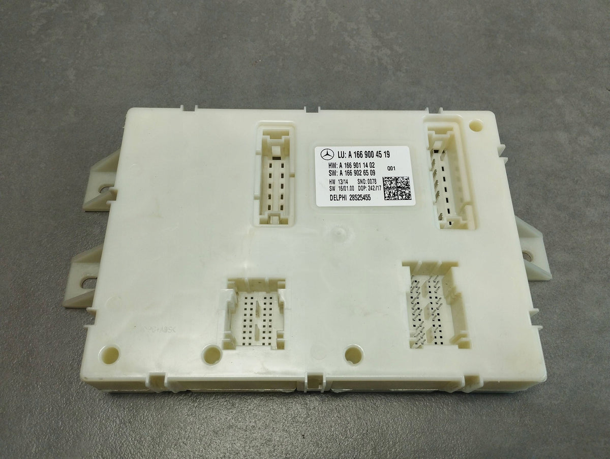 Mercedes-Benz GLE W166 CONTROLLER MODULE SAM A1669004519
