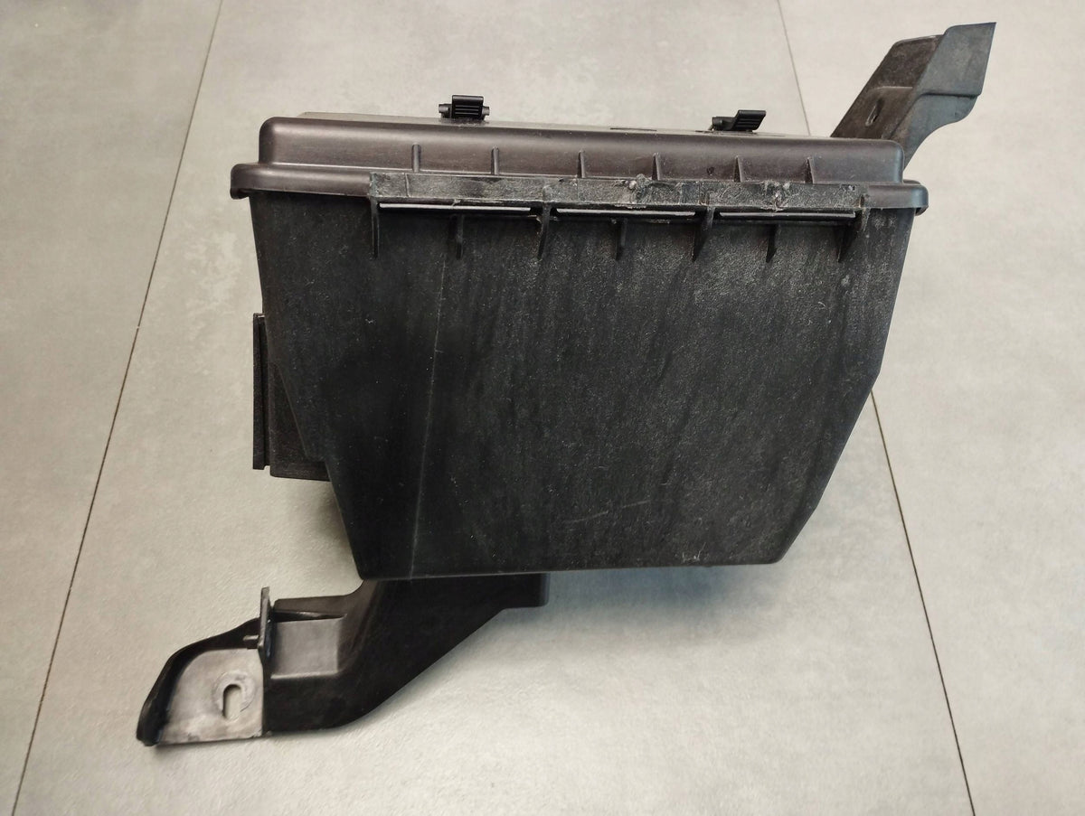 Mercedes-Benz GLE W166 FUSE BOX A1665400224