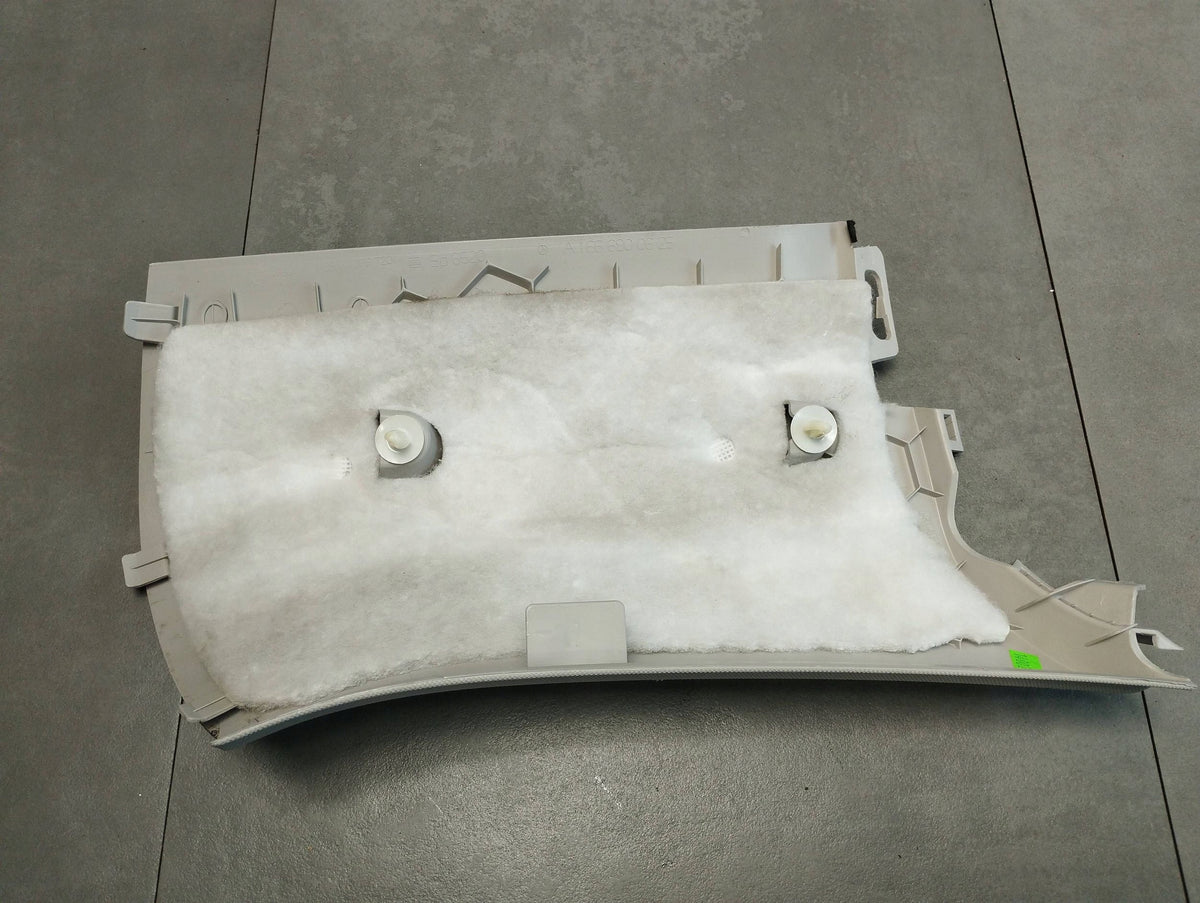 Mercedes-Benz GLE W166 POST COVER D A1666900625