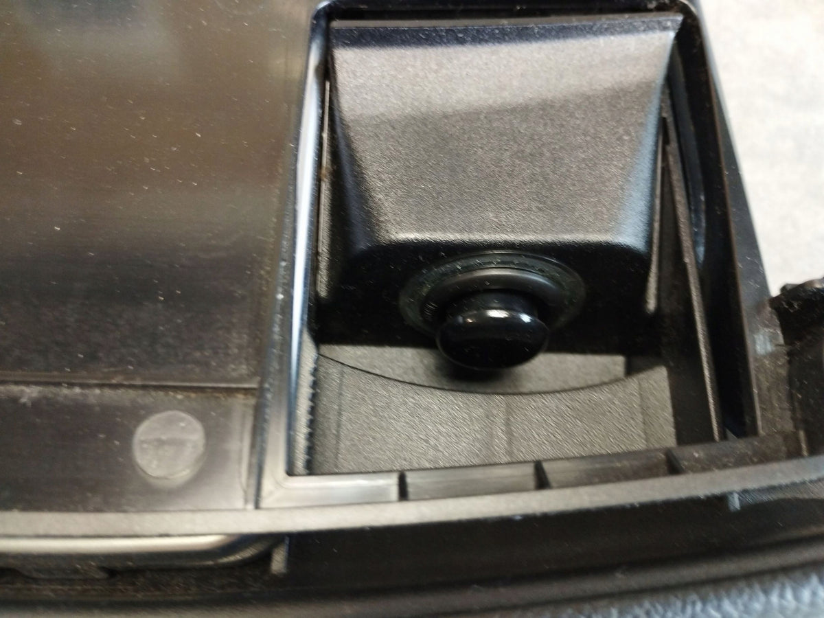 Mercedes-Benz S W222 2014 ASHTRAY A2226800310