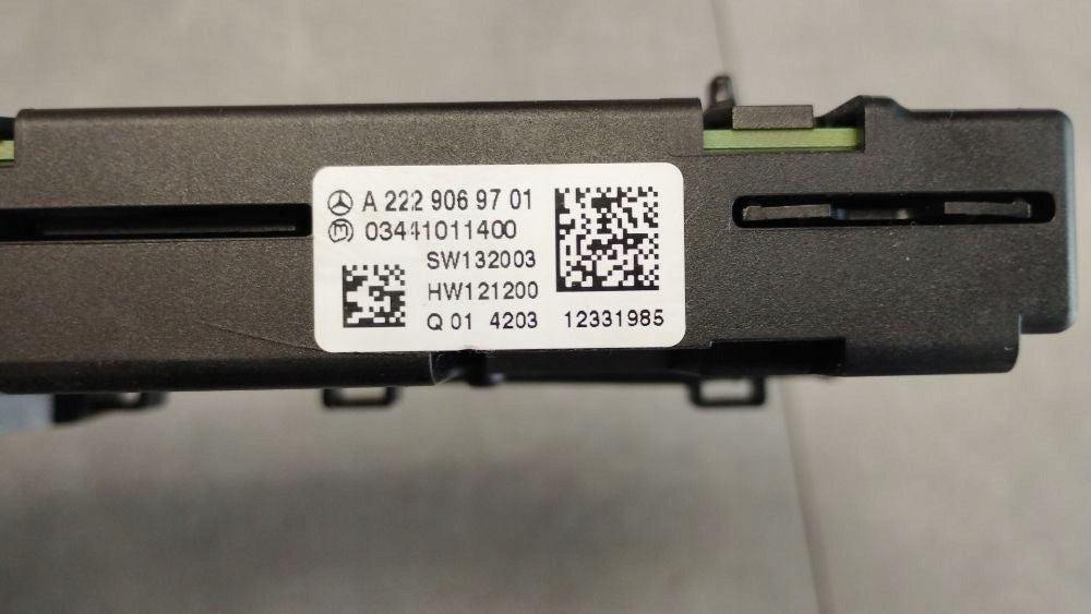Mercedes-Benz S W222 2014 CENTRAL PANEL OF A2229069701 SWITCHES