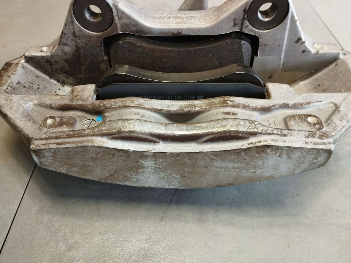 Mercedes-Benz S W222 2014 CLAMP LEFT FRONT A2224214598