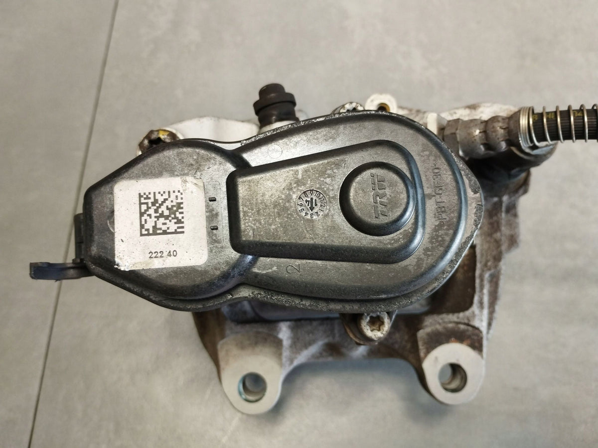 Mercedes-Benz S W222 2014 CLAMP RIGHT REAR A2314230881
