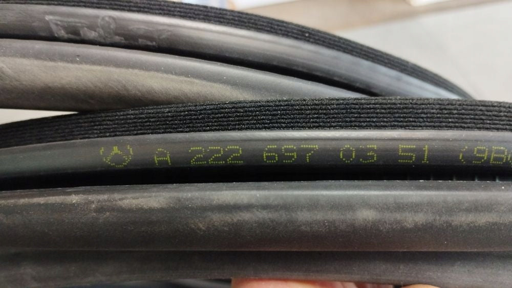 Mercedes-Benz S W222 2014 DOOR SEAL RIGHT REAR A2226970351