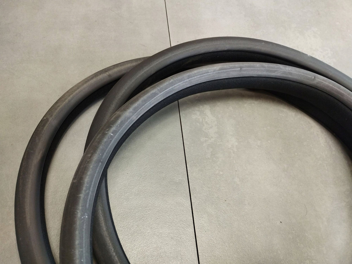 Mercedes-Benz S W222 2014 DOOR SEAL RIGHT REAR A2226970351