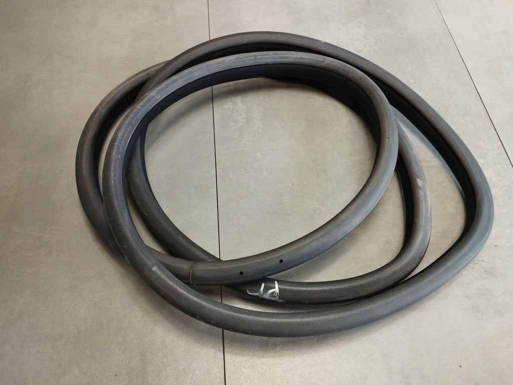 Mercedes-Benz S W222 2014 DOOR SEAL RIGHT REAR A2226970351