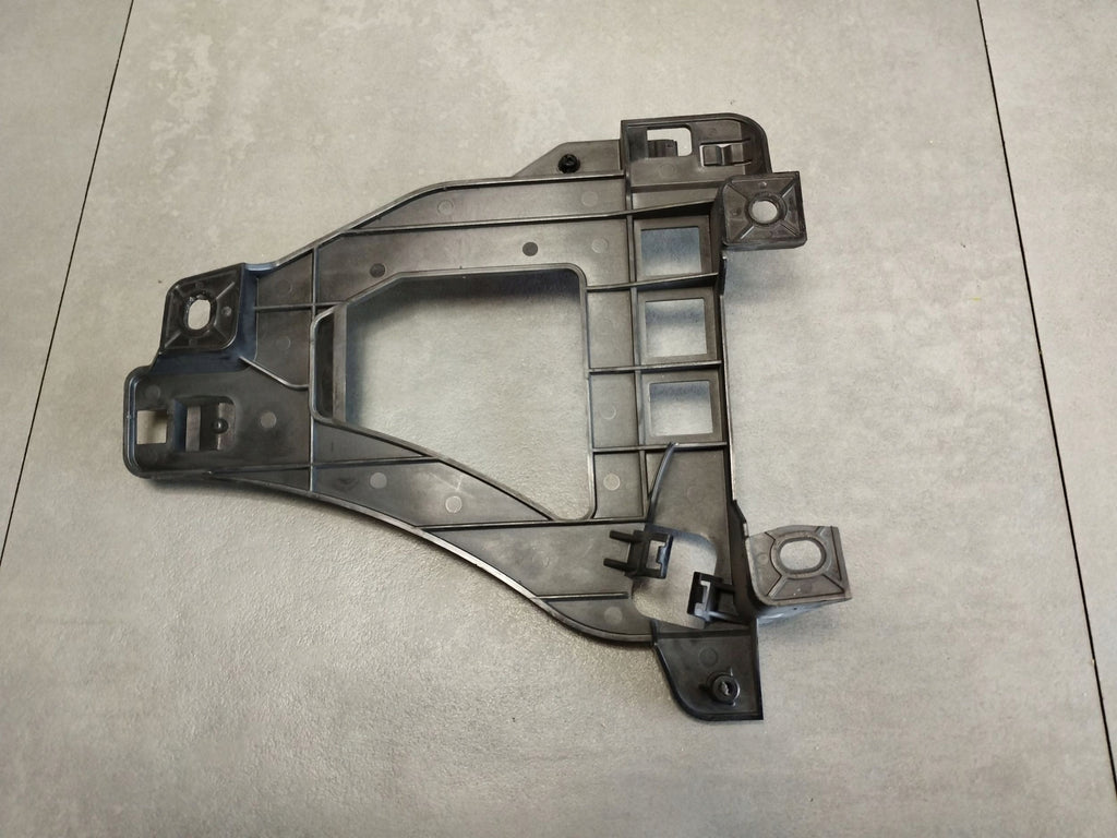 Mercedes-Benz S W222 2014 HOLDER A2225451640 RHD