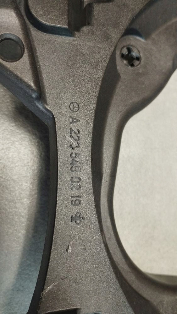 Mercedes-Benz S W222 2014 HOLDER ADAPTER A2225450219
