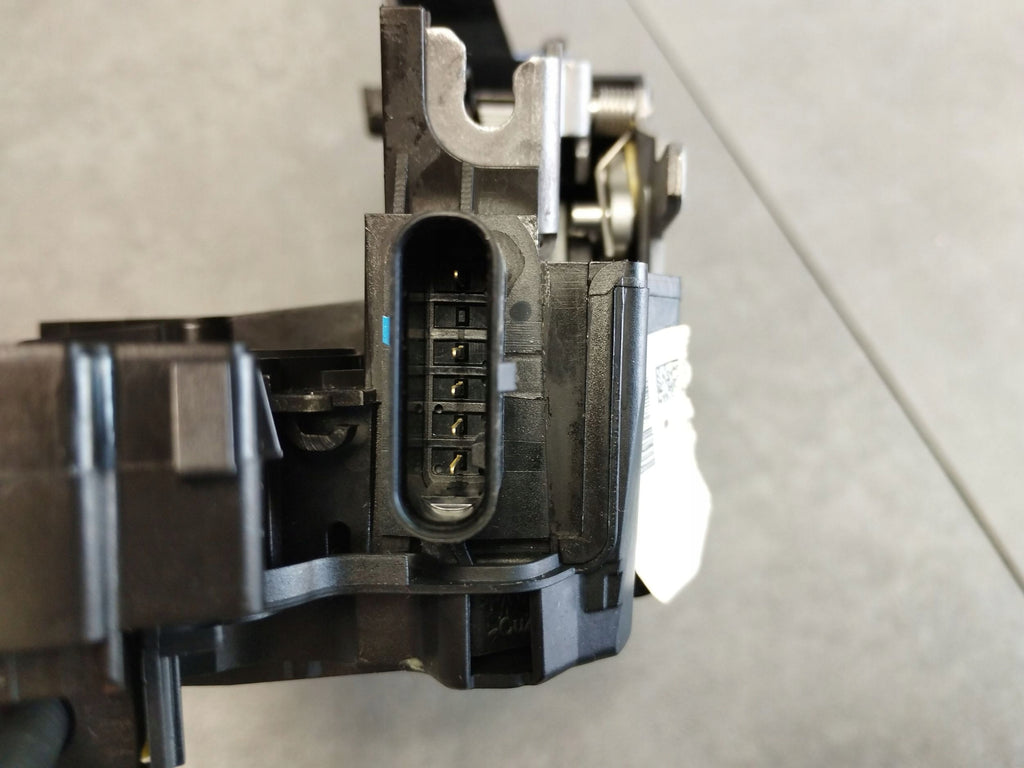 Mercedes-Benz S W222 2014 LOCK PULL LEFT FRONT A0997206900 RHD