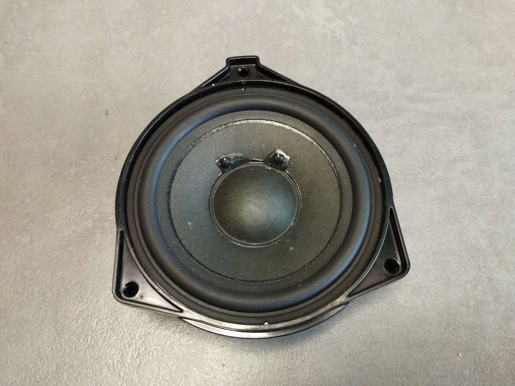 Mercedes-Benz S W222 2014 SPEAKER A2228200602