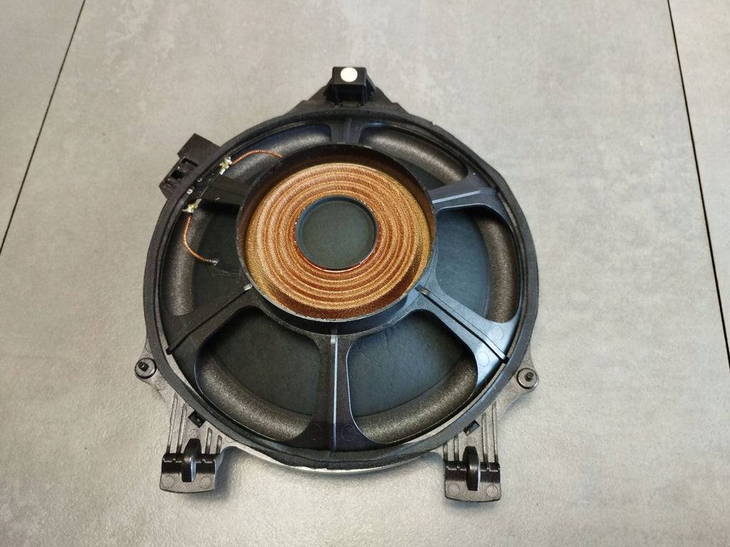 Mercedes-Benz S W222 2014 SPEAKER A2228203602