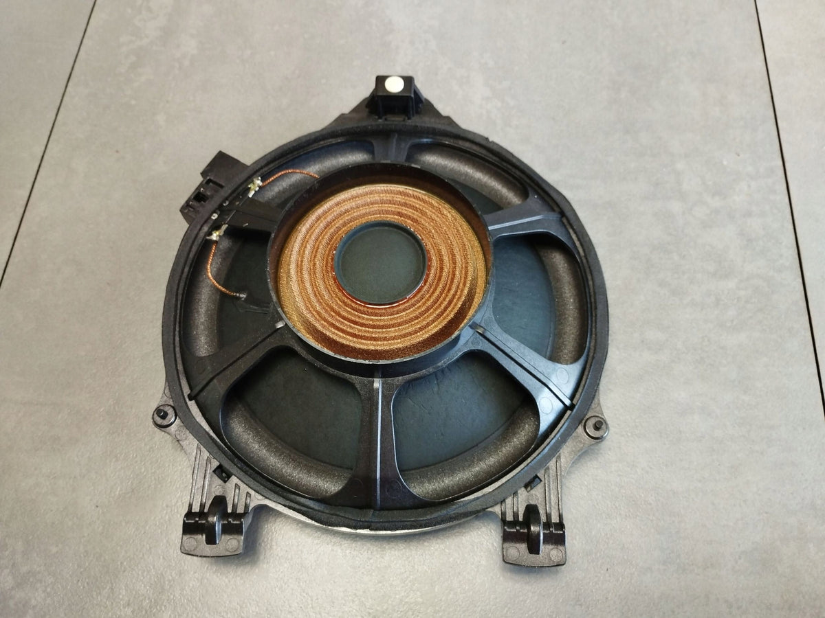 Mercedes-Benz S W222 2014 SPEAKER A2228203602