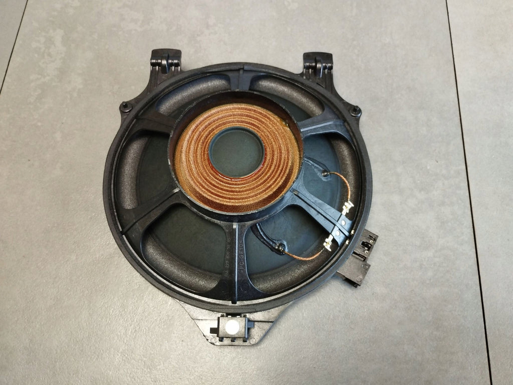Mercedes-Benz S W222 2014 SPEAKER A2228203602