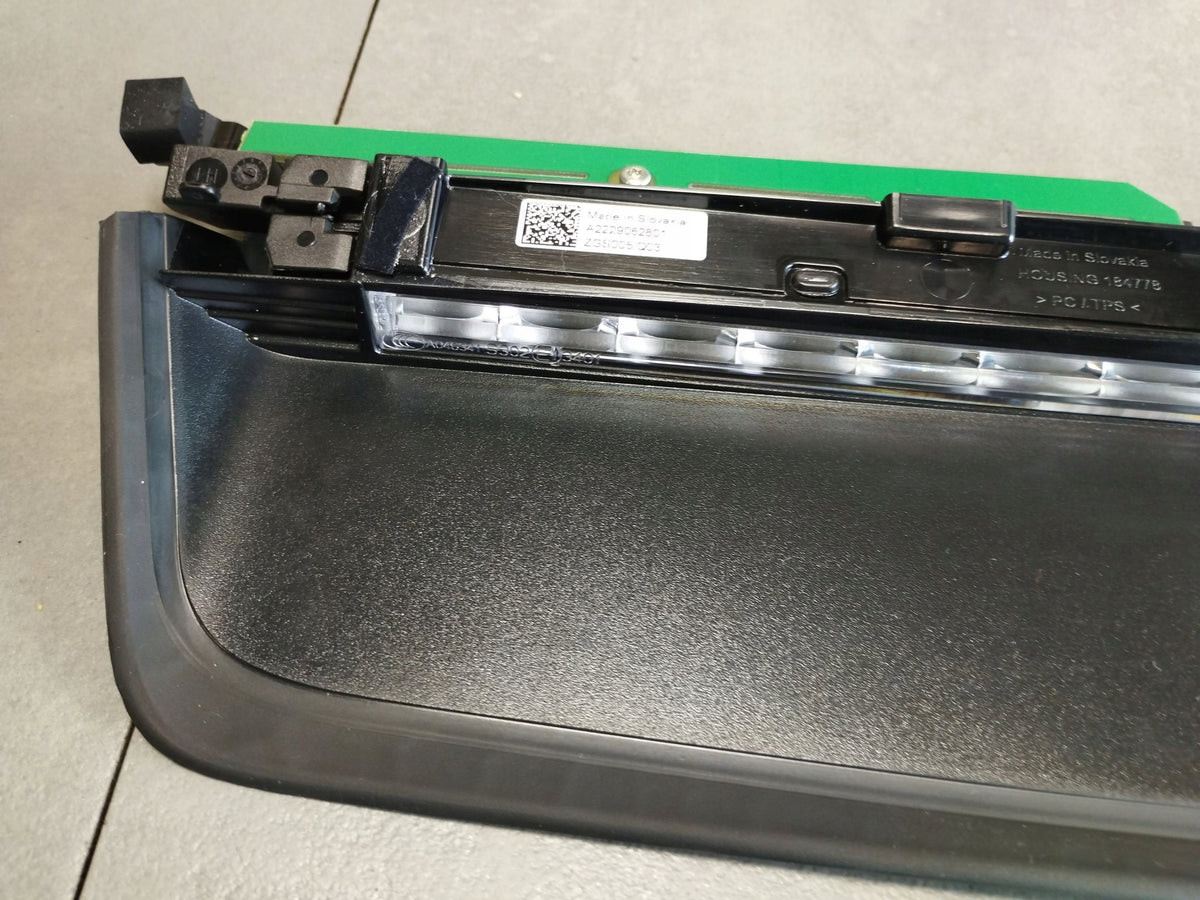 Mercedes-Benz S W222 2014 THIRD STOP LIGHT A2229062801