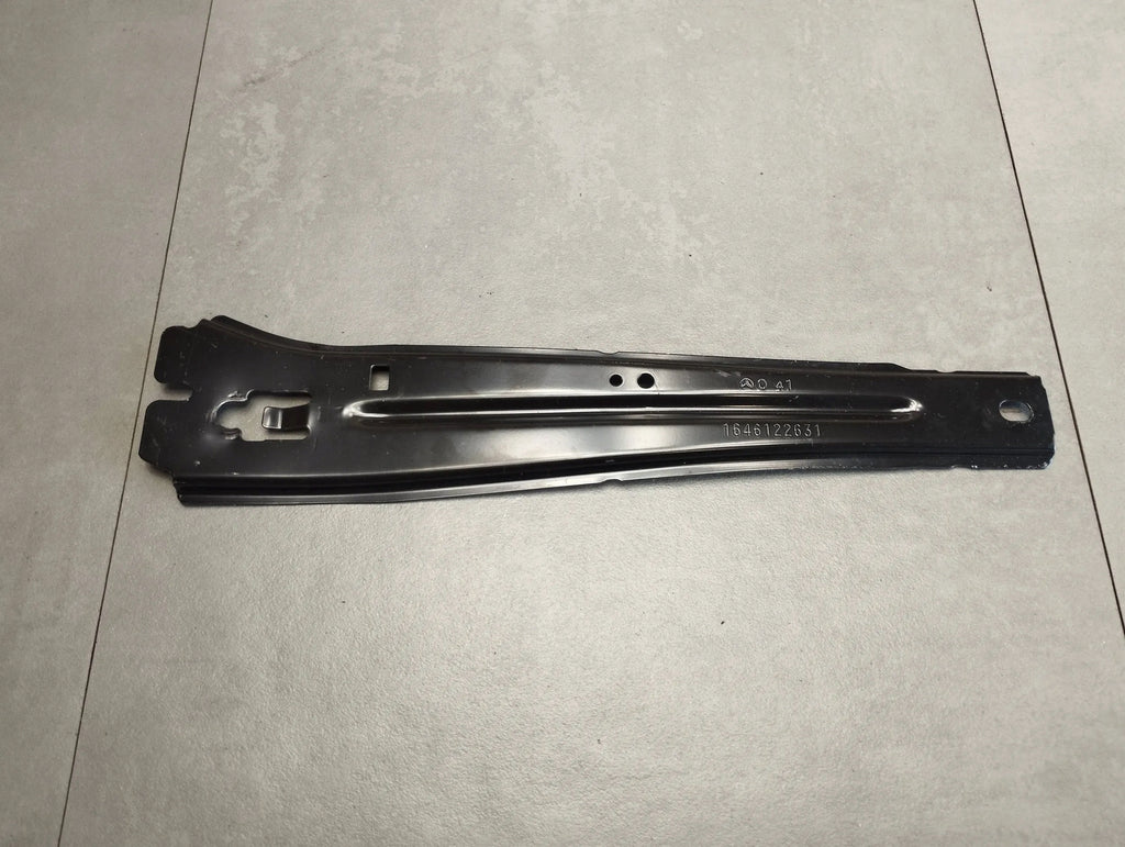 Mercedes ML W164 CONSOLE MOUNT 1646122631