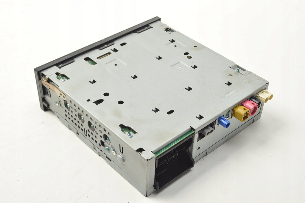 NAVIGATION PLATE READER SKODA OCTAVIA III 5E0035874A
