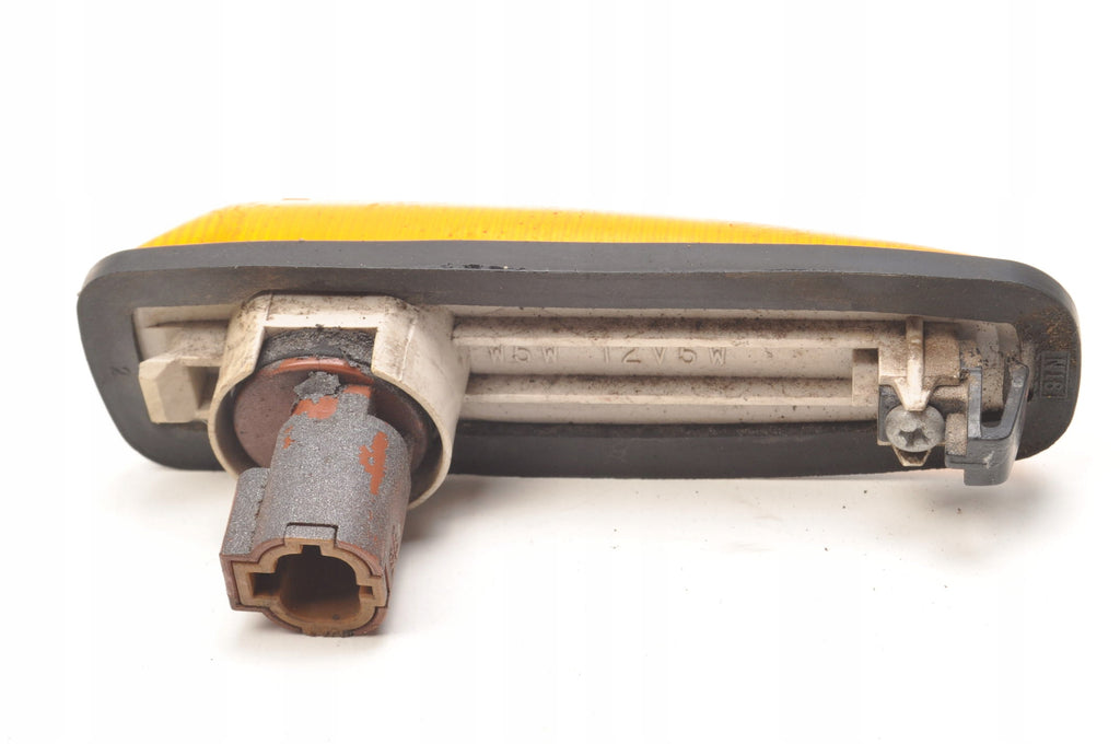 NISSAN 300ZX Z32 DIRECTION INDICATOR RIGHT 6R01351