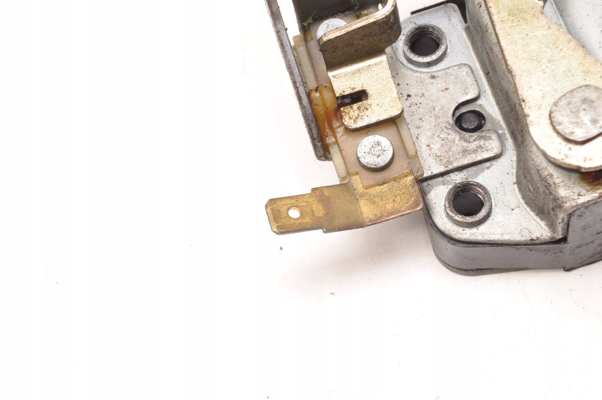 NISSAN 300ZX Z32 TAILGATE LOCK