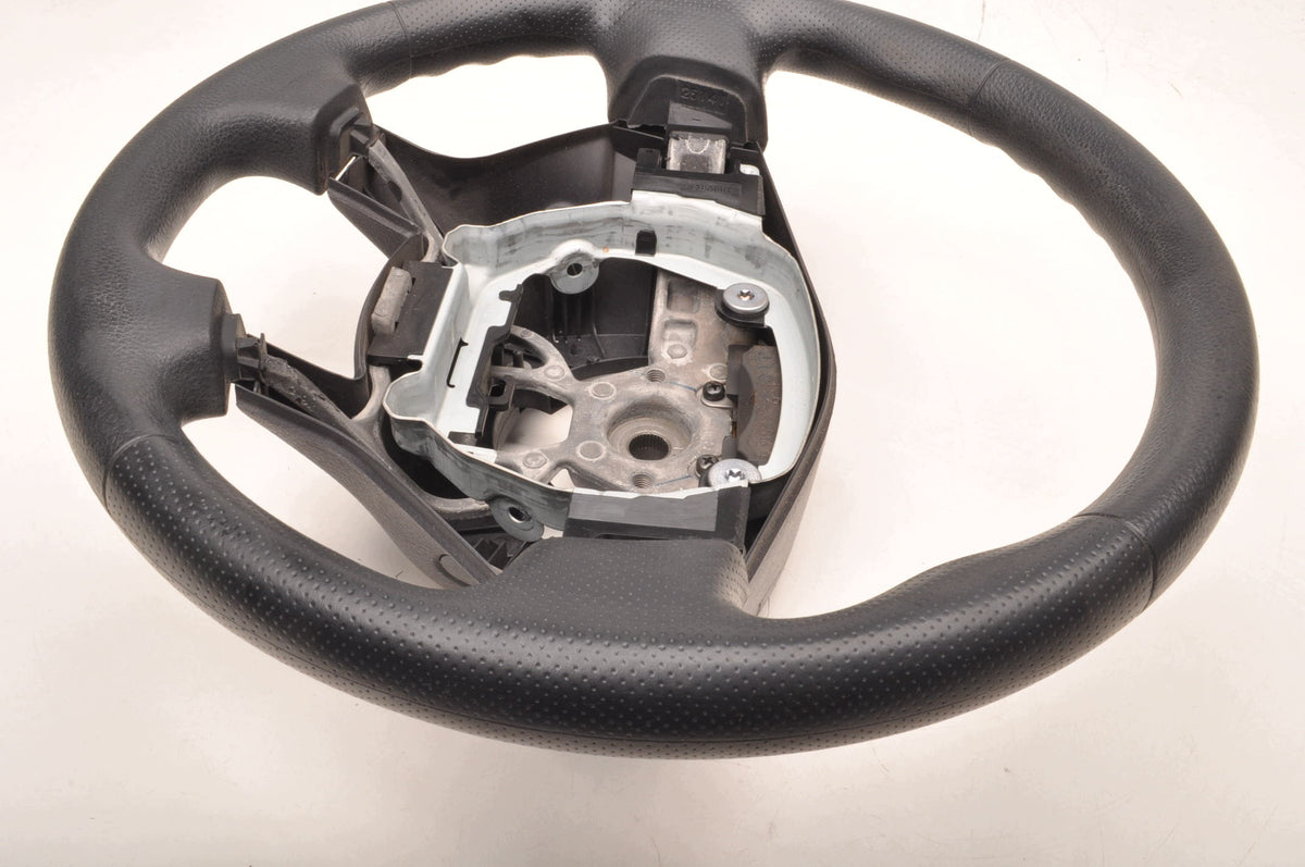 NISSAN ALTIMA PLASTIC STEERING WHEEL