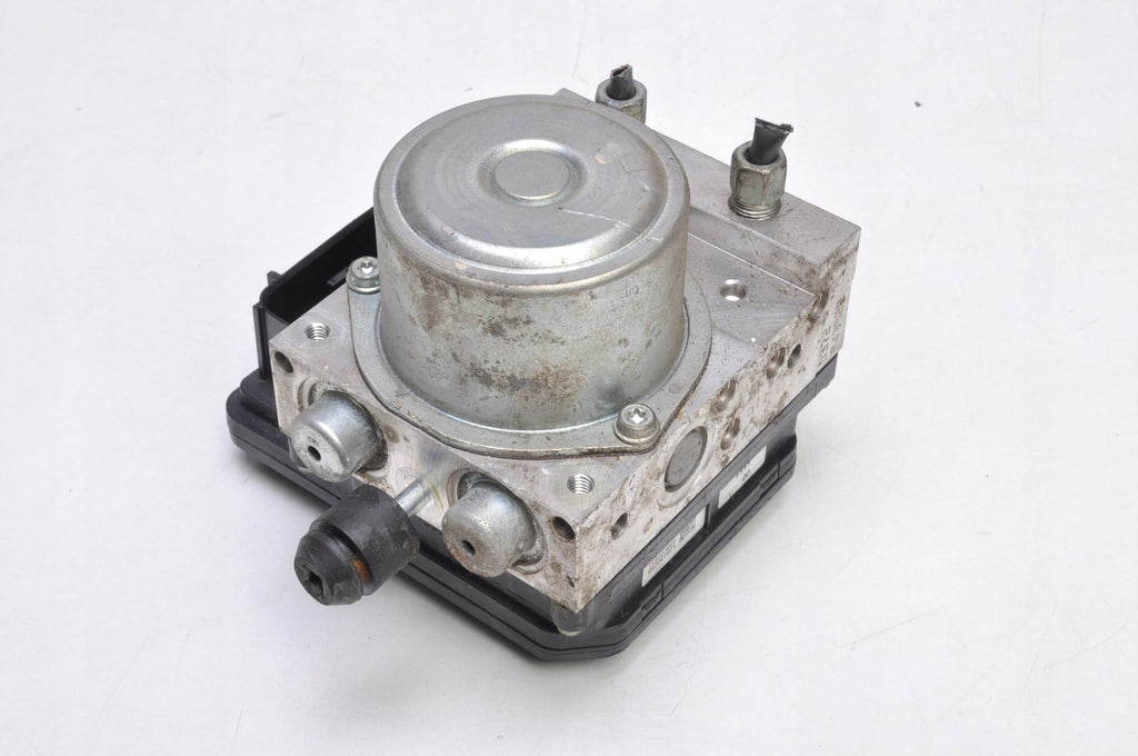 NISSAN JUKE F15 ABS PUMP 47660BX80A