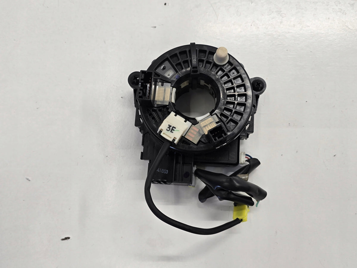 NISSAN JUKE F15 AIRBAG TAPE RETRACTOR