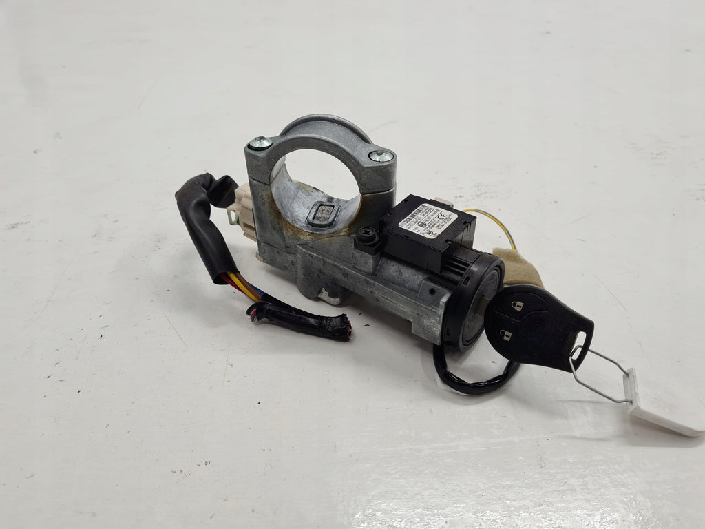 NISSAN JUKE F15 IGNITION KEY 1.6 16V