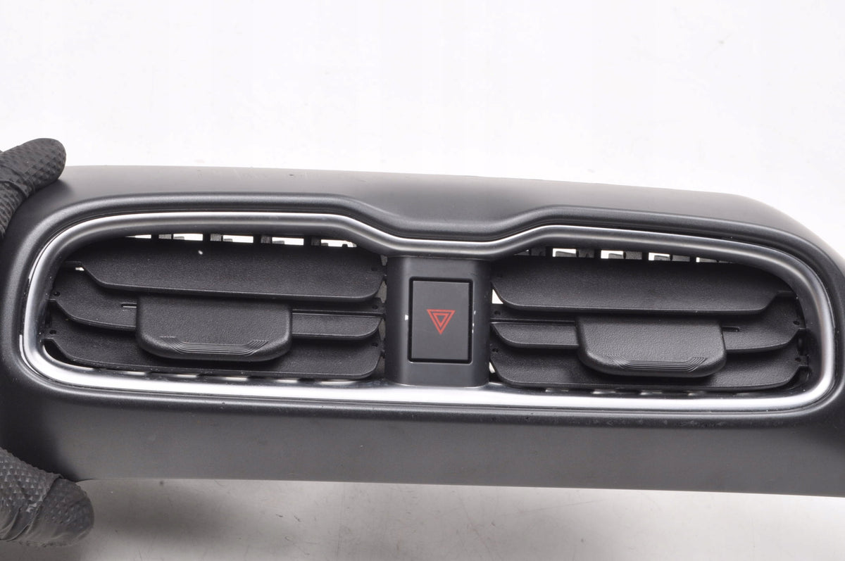 NISSAN JUKE F16 AIR VENT P68751HS00A ENGLISH 24R