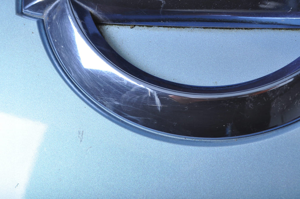 NISSAN LEAF AND ZE0 CHARGING PORT FLAP