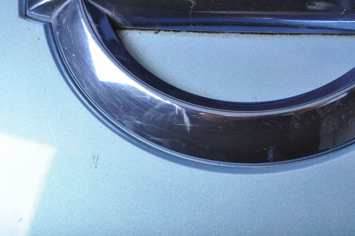 NISSAN LEAF AND ZE0 CHARGING PORT FLAP
