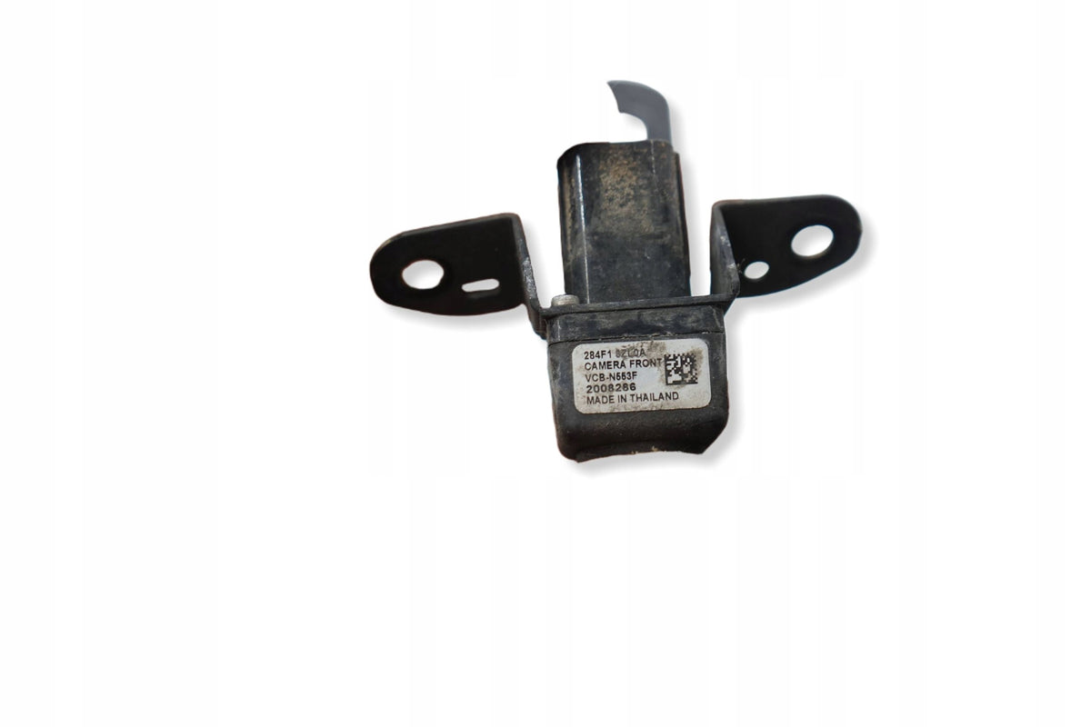 NISSAN PULSAR C13 14R WINDSCREEN CAMERA 284F13ZL0A