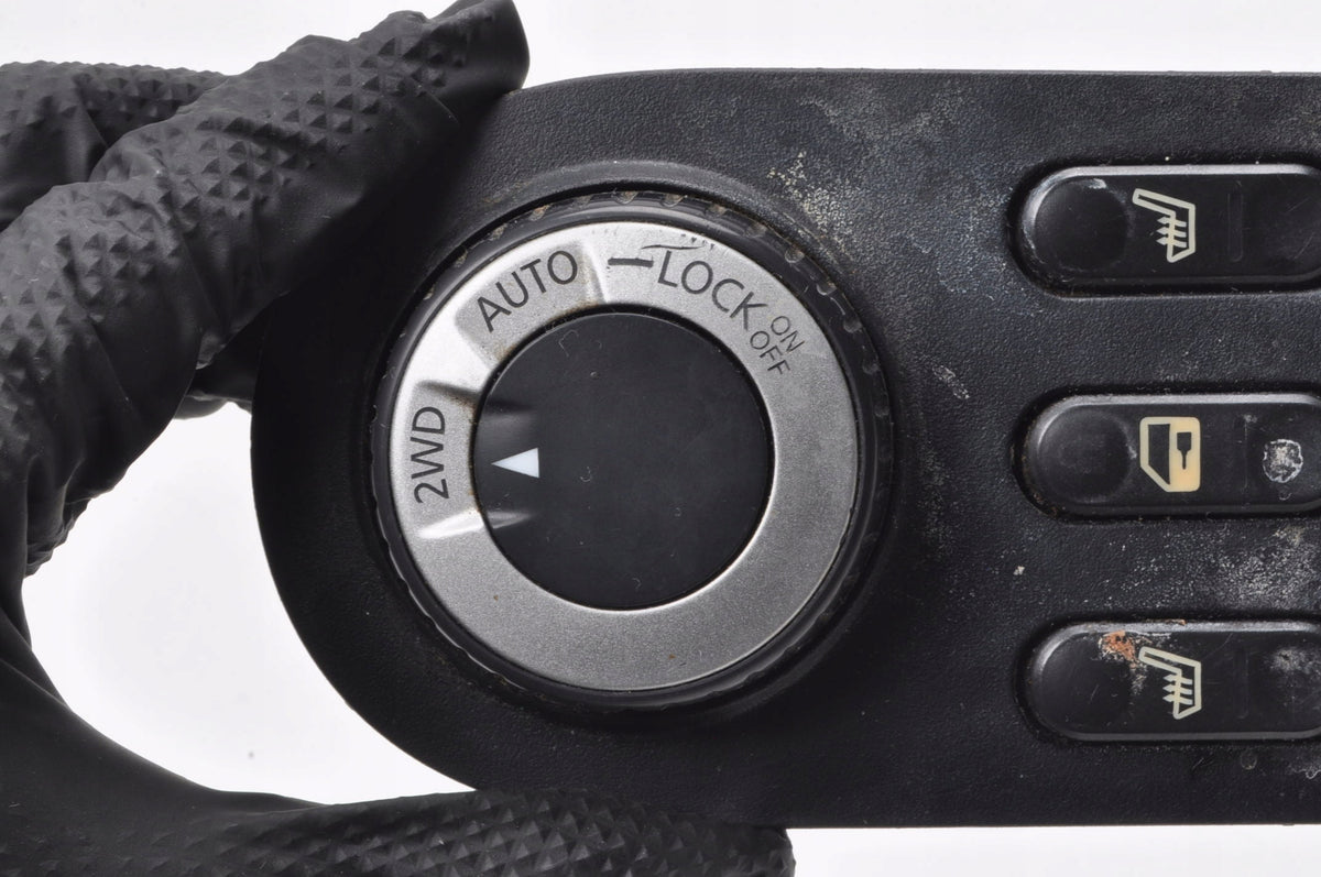 NISSAN QASHQAI AND J10 DRIVE SWITCH 96912-JD61A