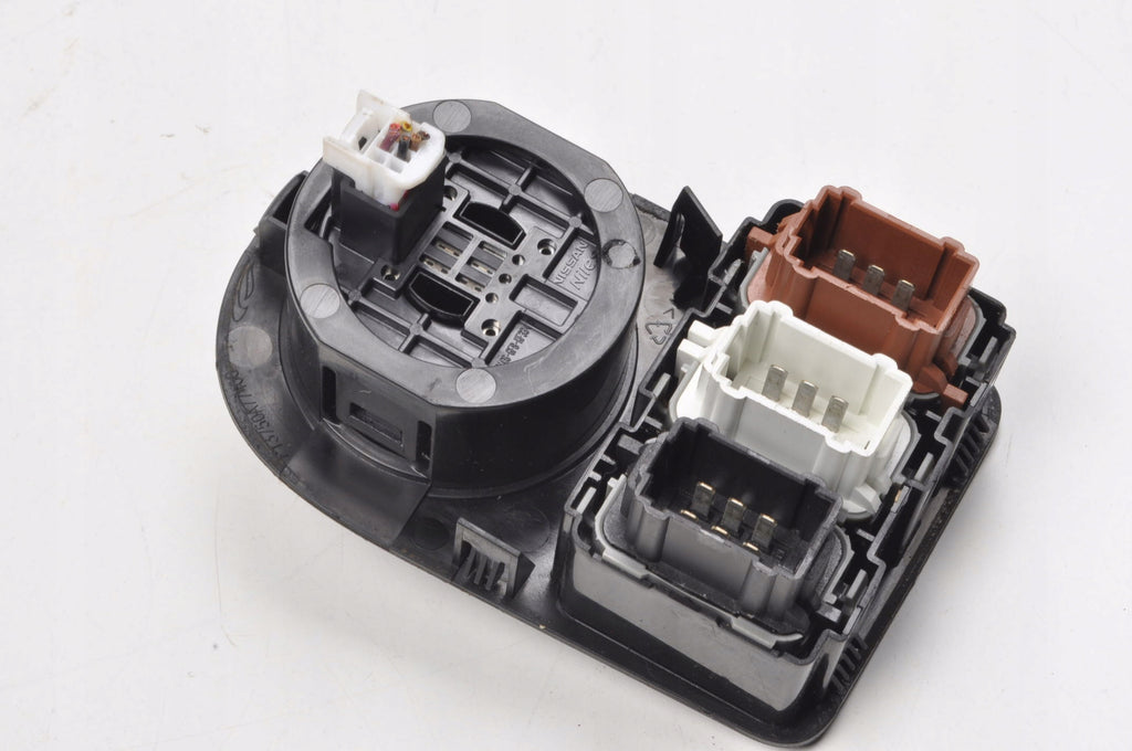 NISSAN QASHQAI AND J10 DRIVE SWITCH 96912-JD61A