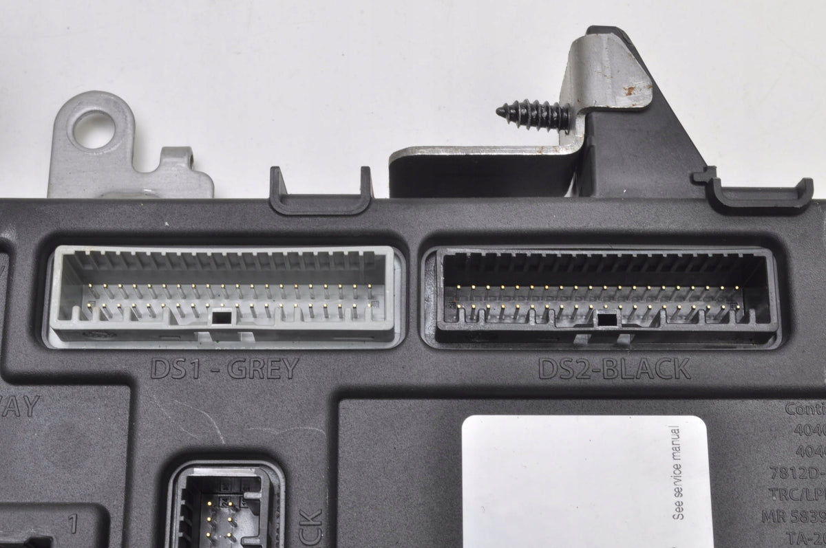 NISSAN QASHQAI J11 1.5 dCi BOX MODULE BSI 284B1-4CB5B