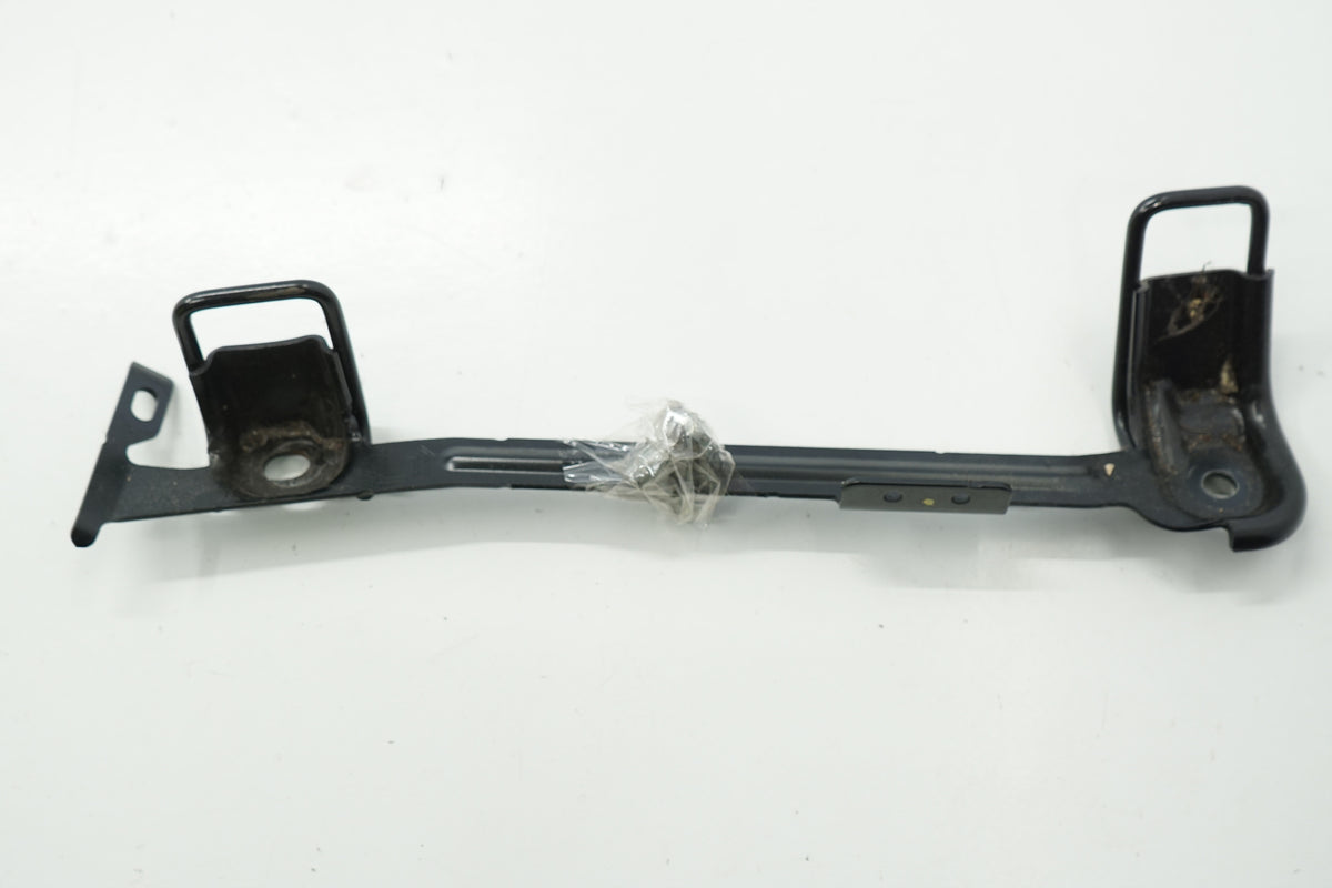 NISSAN QASHQAI J11 14R MOUNTING ISOFIX LEFT SCREWS