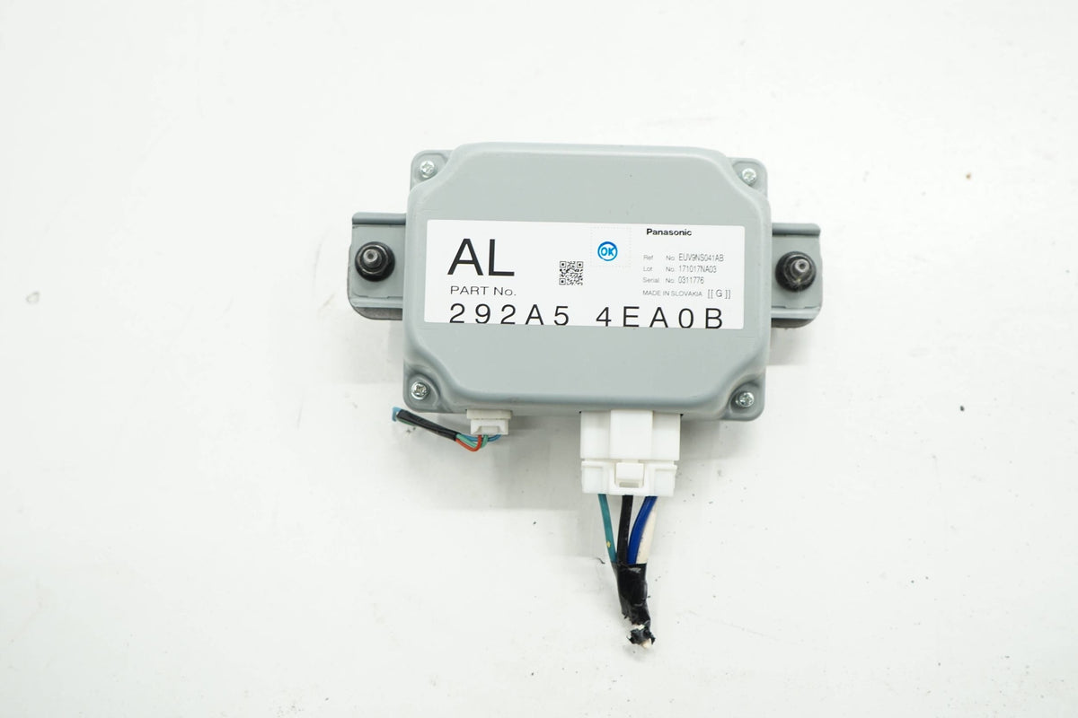 NISSAN QASHQAI J11 LIFT 17R VOLTAGE SUPPLY MODULE 292A54EA0B