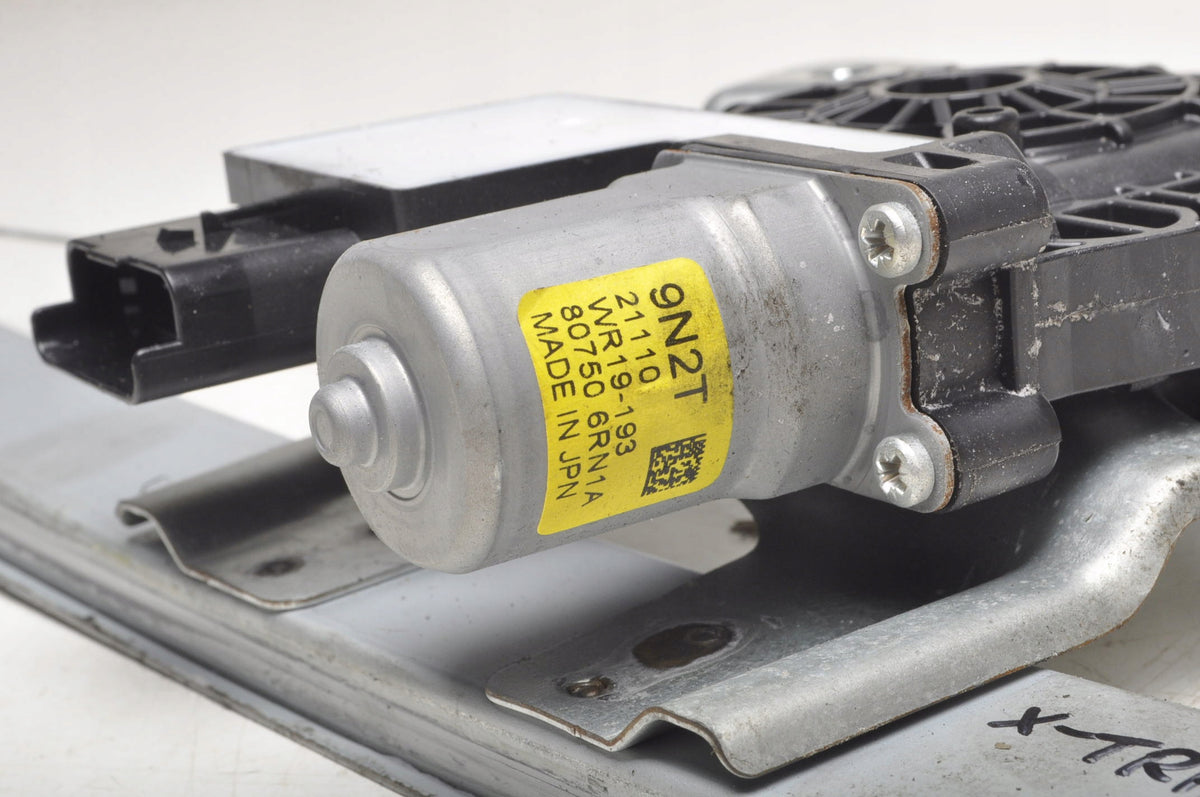NISSAN X-TRAIL IV T33 WINDOW LIFTER RIGHT FRONT 5D 807506RN1A 23R