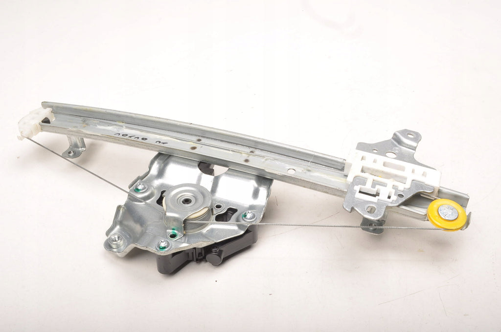 NISSAN X-TRAIL IV T33 WINDOW LIFTER RIGHT REAR WR19-195