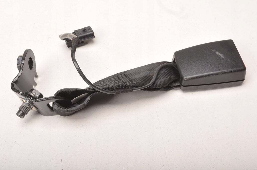 NISSAN X-TRAIL T33 SEAT BELT FASTENER 888436RR5A