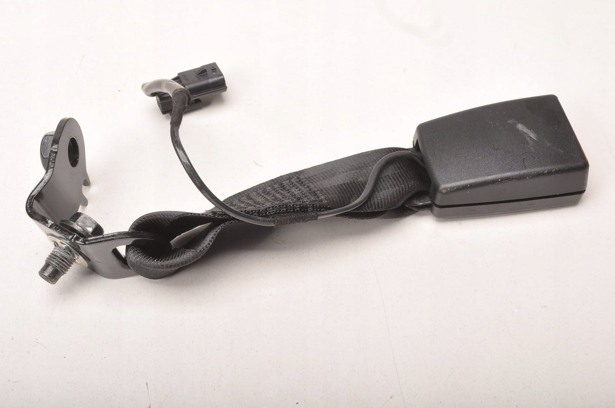 NISSAN X-TRAIL T33 SEAT BELT FASTENER 888436RR5A