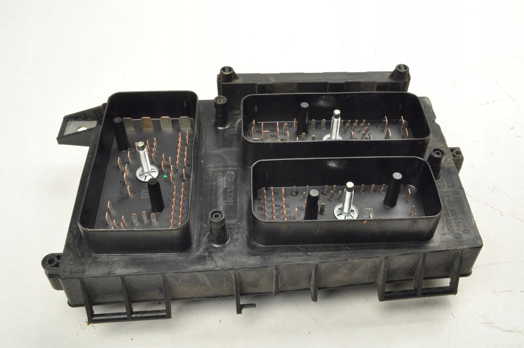 OPEL ASTRA H III FUSE BOX 13206755