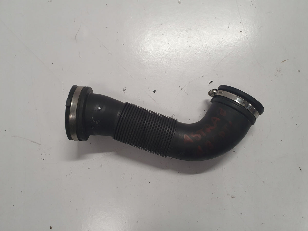OPEL ASTRA J AIR INTAKE PIPE 1.7CDTI 13254633