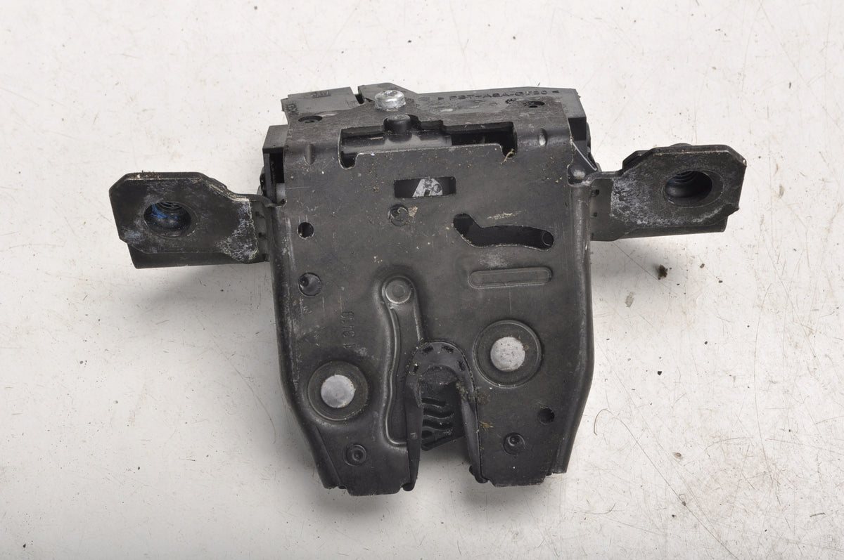 OPEL ASTRA K TAILGATE LOCK STATION WAGON 13524683