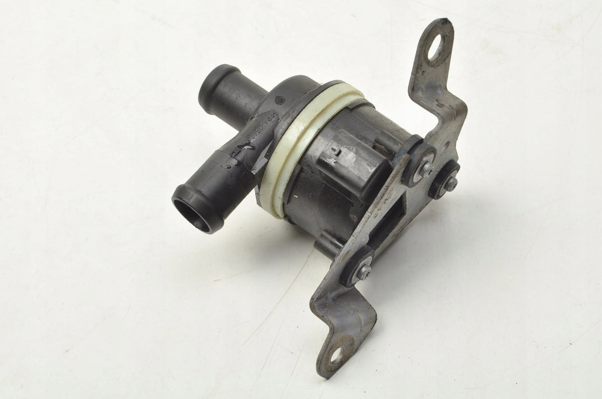 OPEL ASTRA K V 1.6T WATER PUMP 55509121