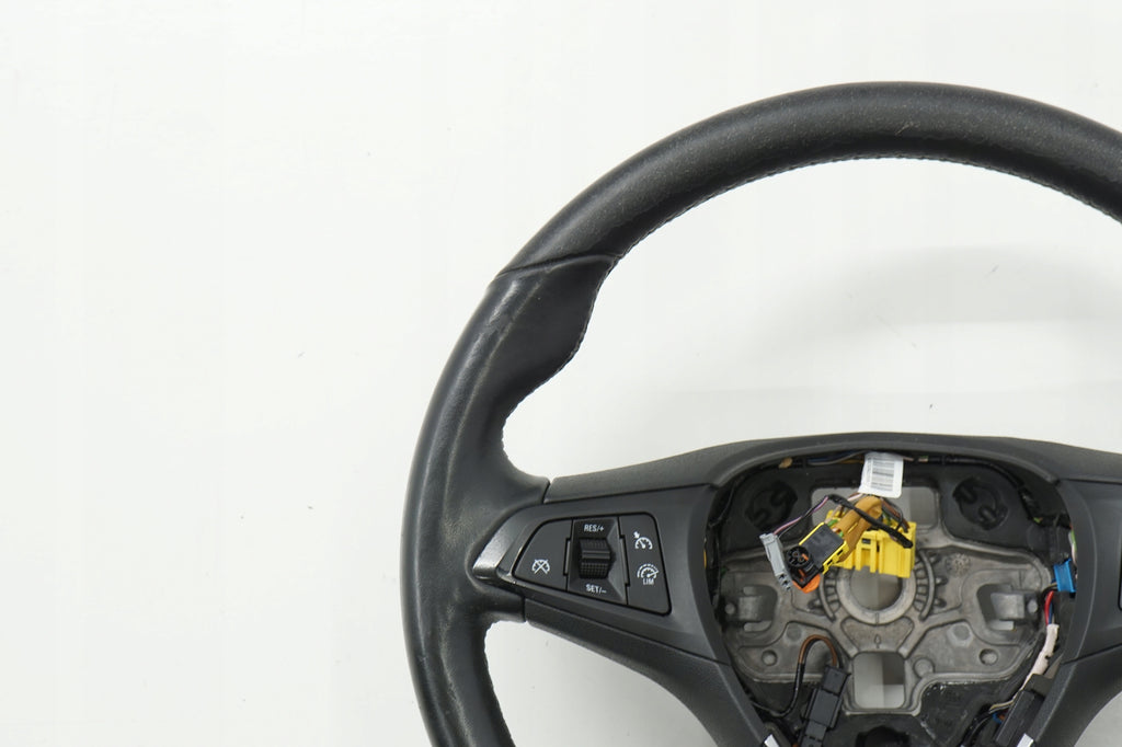 OPEL ASTRA K V 16R STEERING WHEEL MULTIFUCTION CRUISE CONTROL HEATED 39018007