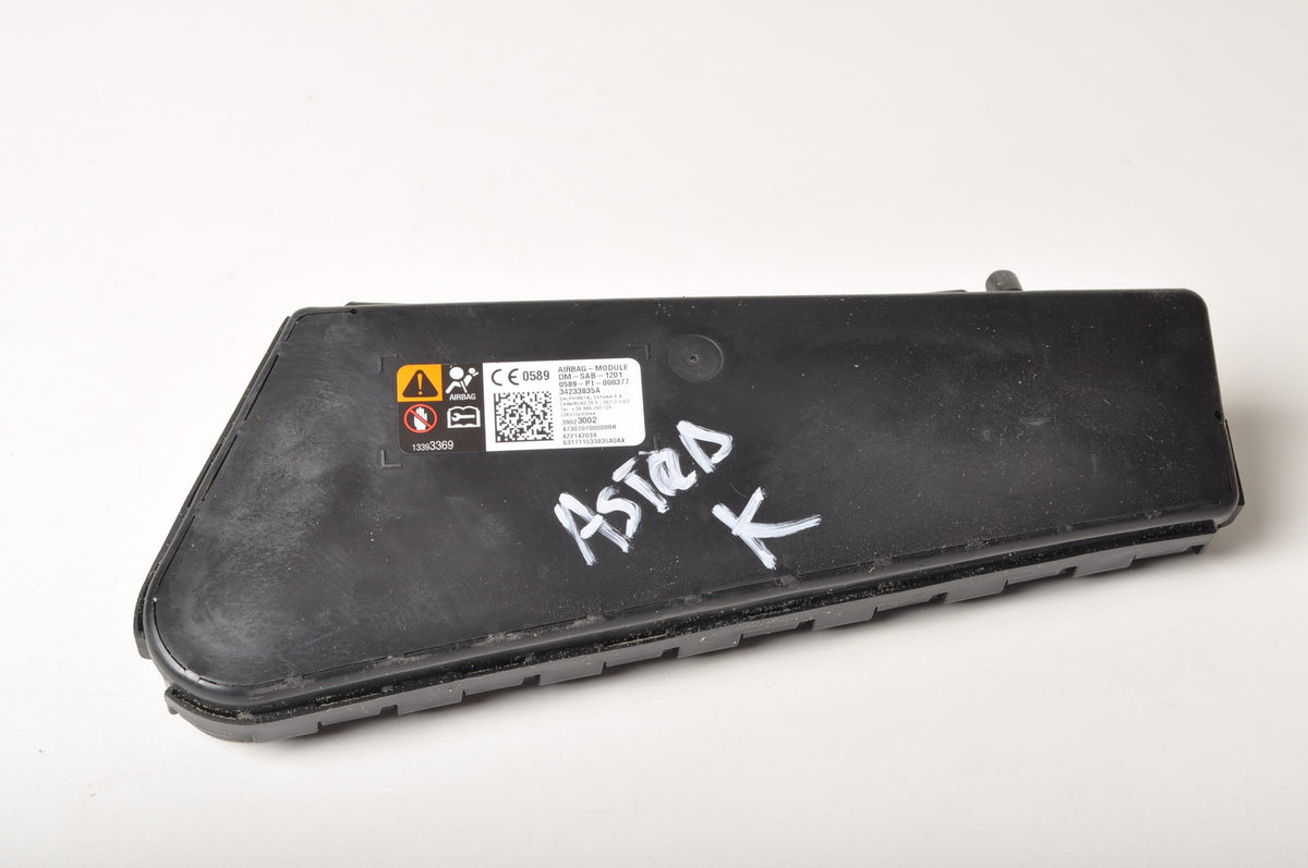 OPEL ASTRA K V AIRBAG SEAT AIRBAG 39023002 RIGHT