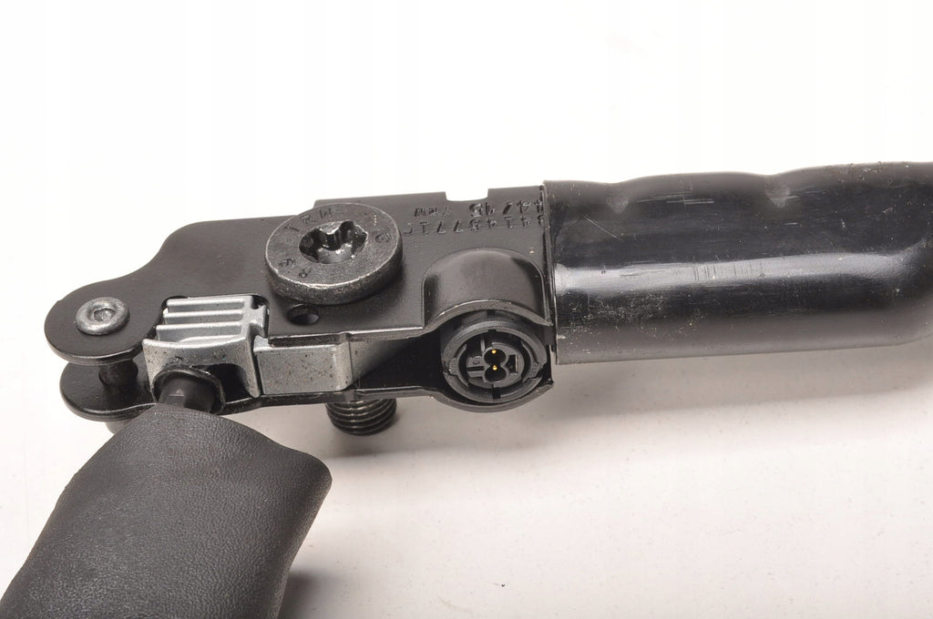 OPEL ASTRA K V SEAT BELT TENSIONER LEFT 39017000