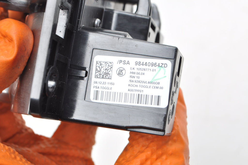 OPEL ASTRA L SWITCH SHIFT PANEL 98440964ZD UK 2023
