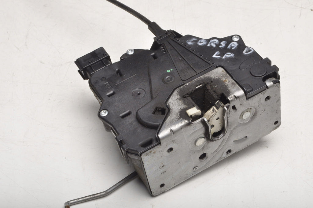 OPEL CORSA D DOOR LOCK RIGHT FRONT 1325827
