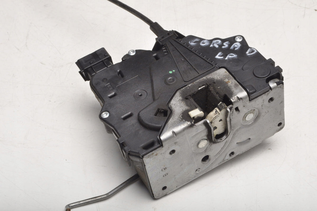 OPEL CORSA D DOOR LOCK RIGHT FRONT 1325827